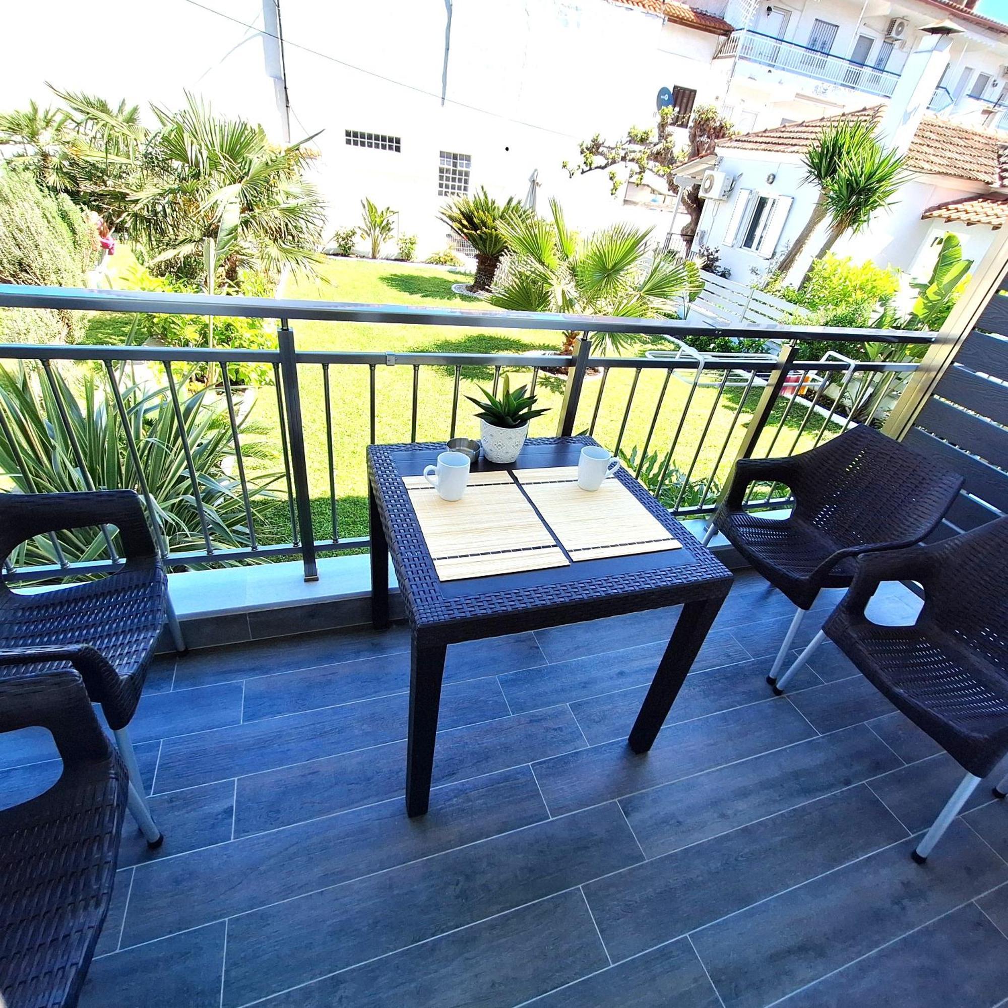 Villa Thalassa Apartments Пефкохори Экстерьер фото